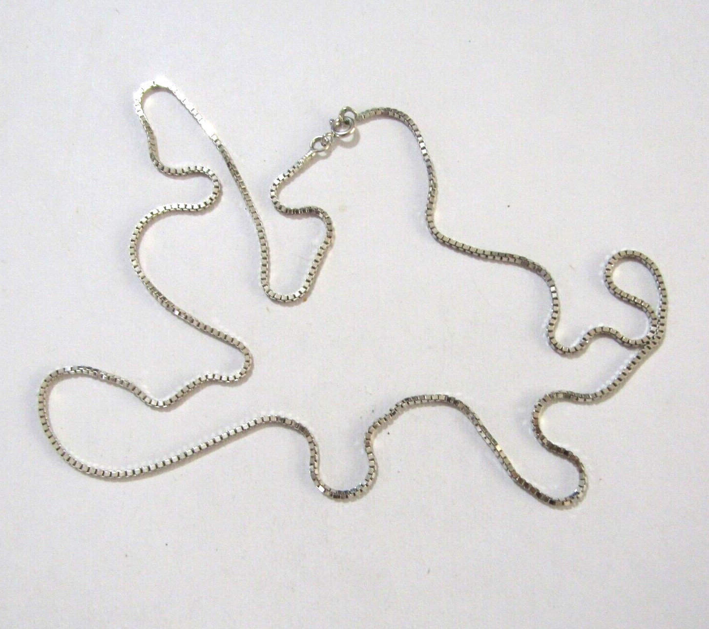 925 Sterling Silver Box Chain Necklace 1.5mm 25 in 6.8g