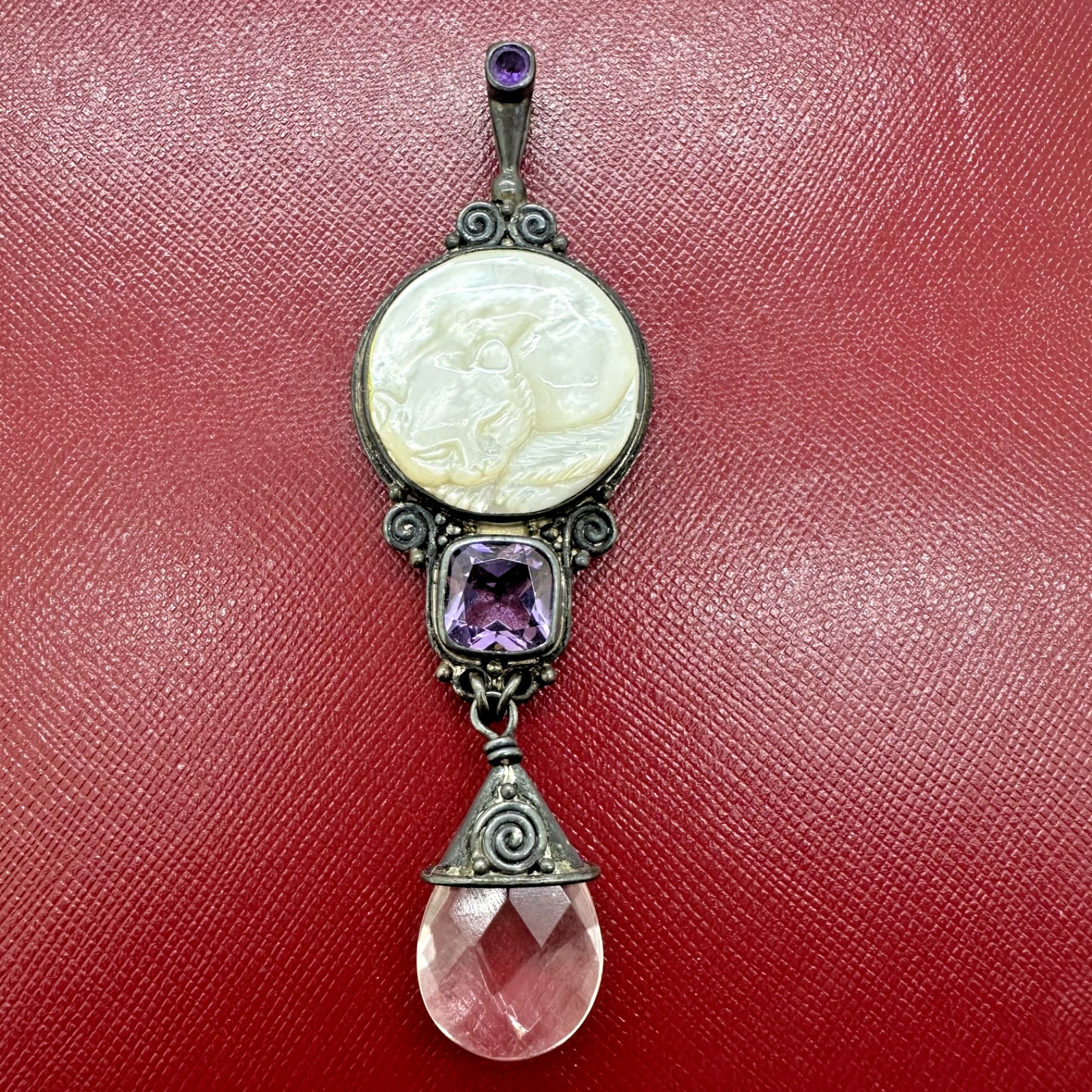 SAJEN STERLING SILVER CARVED MOP CAT AMETHYST & ROSE QUARTZ DANGLE PENDANT