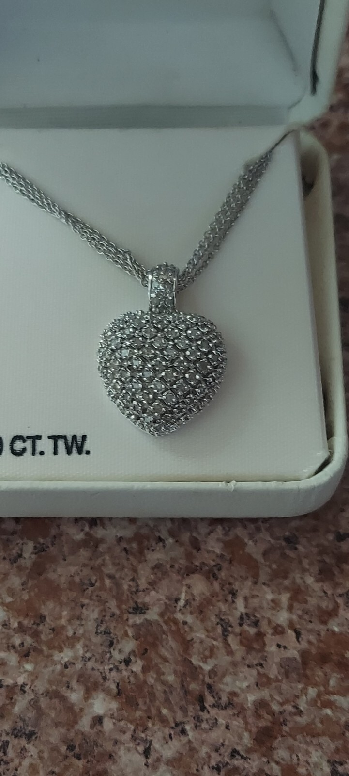 Sterling 1.00 Carat T.W. pave’ Diamond Heart Pendant Necklace MSRP: $495 A4308YS