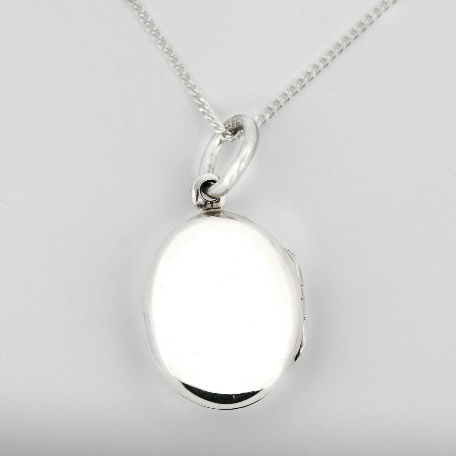 Small Oval Photo Locket Pendant 925 Solid Sterling Silver Necklace 16″ 18″