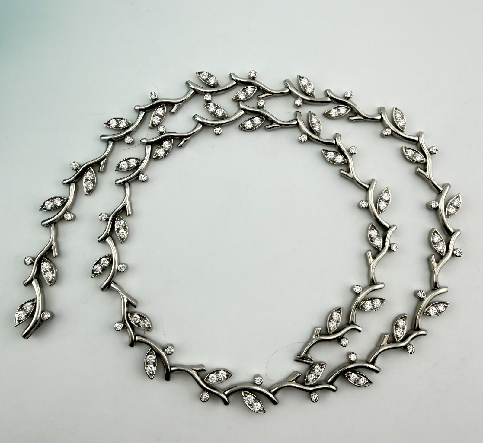 Tiffany & Co. Garland Diamond Necklace Platinum +2.25ct +100 Diamonds 17in 52g