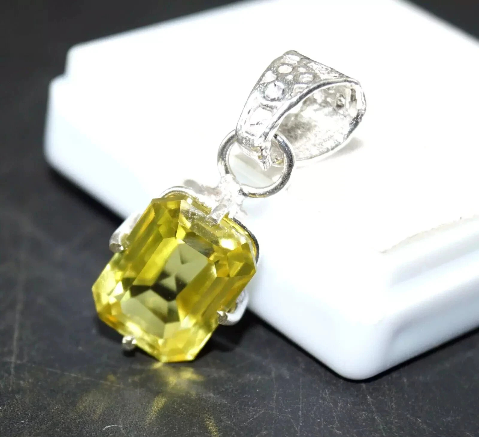 22 Ct Natural Yellow Sapphire Emerald Cut 925 Solid Silver Pendant Gemstone
