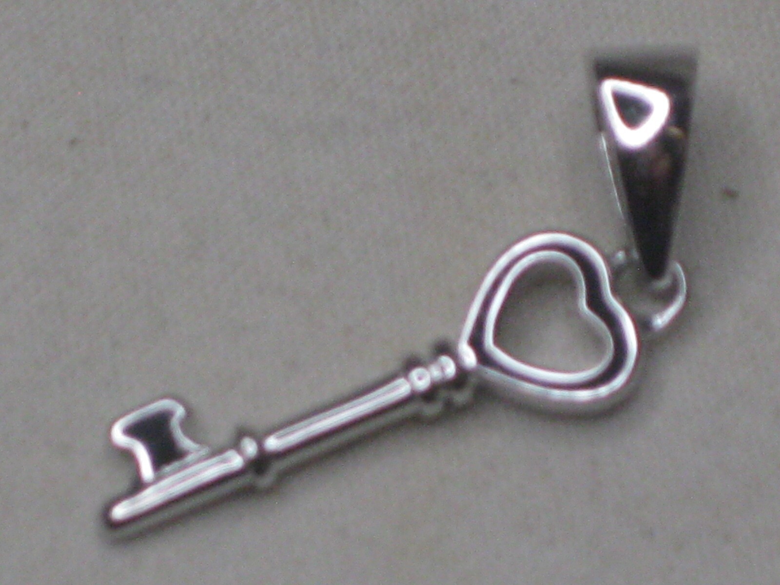 small skeleton key heart detailed sterling silver 925 charm love pendant