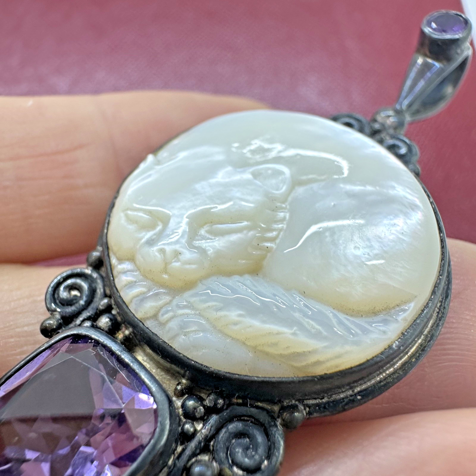 SAJEN STERLING SILVER CARVED MOP CAT AMETHYST & ROSE QUARTZ DANGLE PENDANT