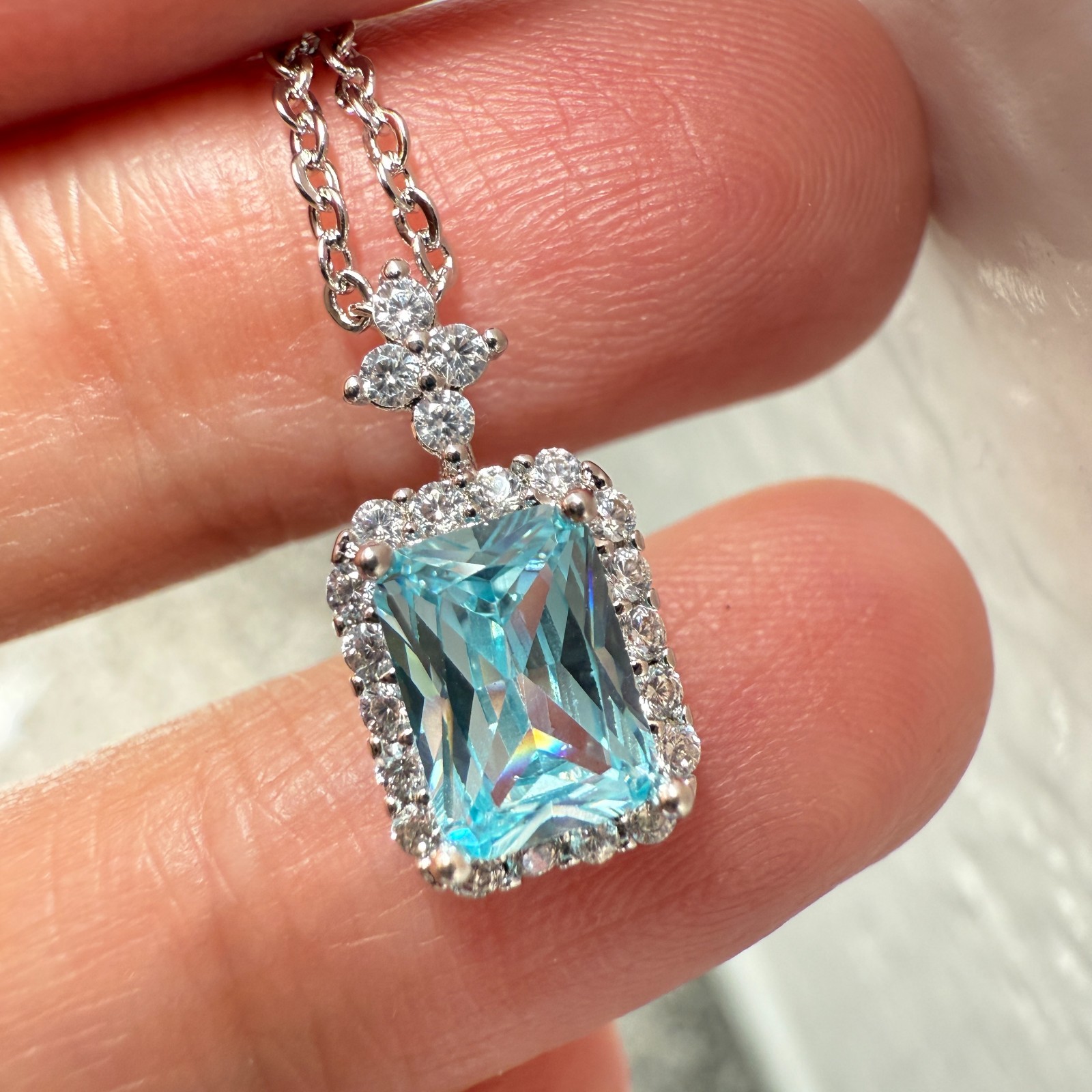 925 Sterling Silver Necklace 7x5mm Natural Aquamarine Birthstone Flower Chain