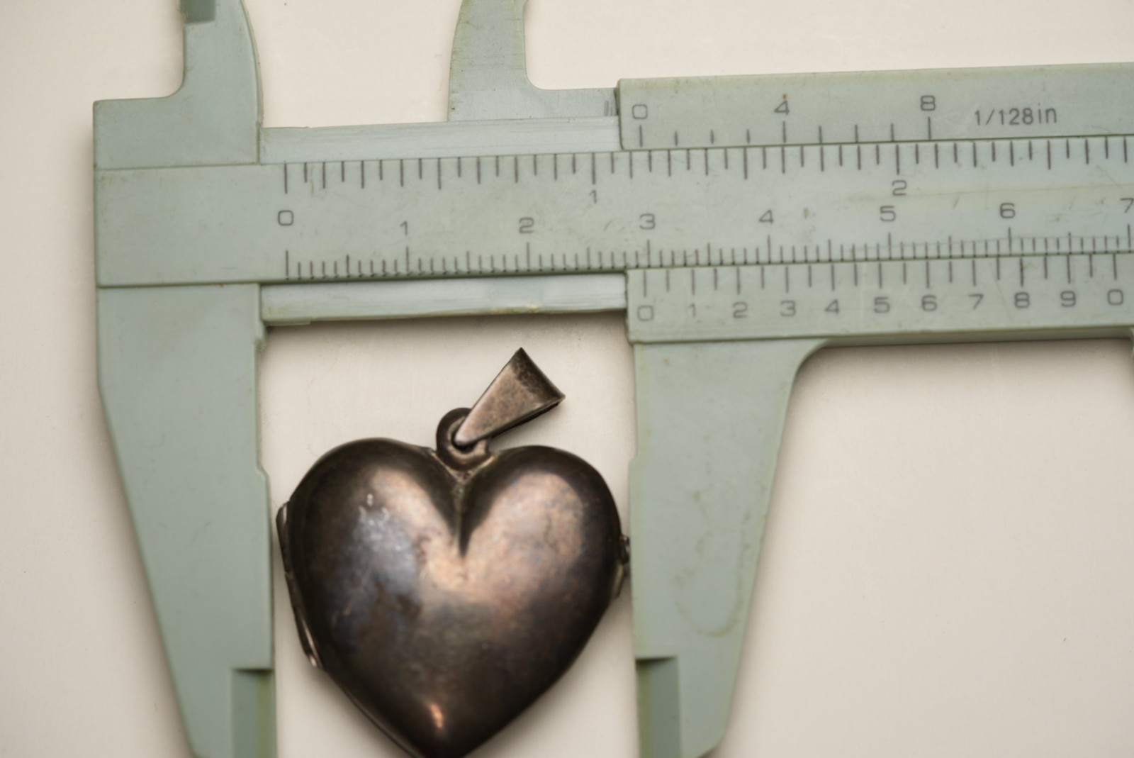 Vintage Sterling Silver Heart Locket Pendant Best Mother of the World Two Photos