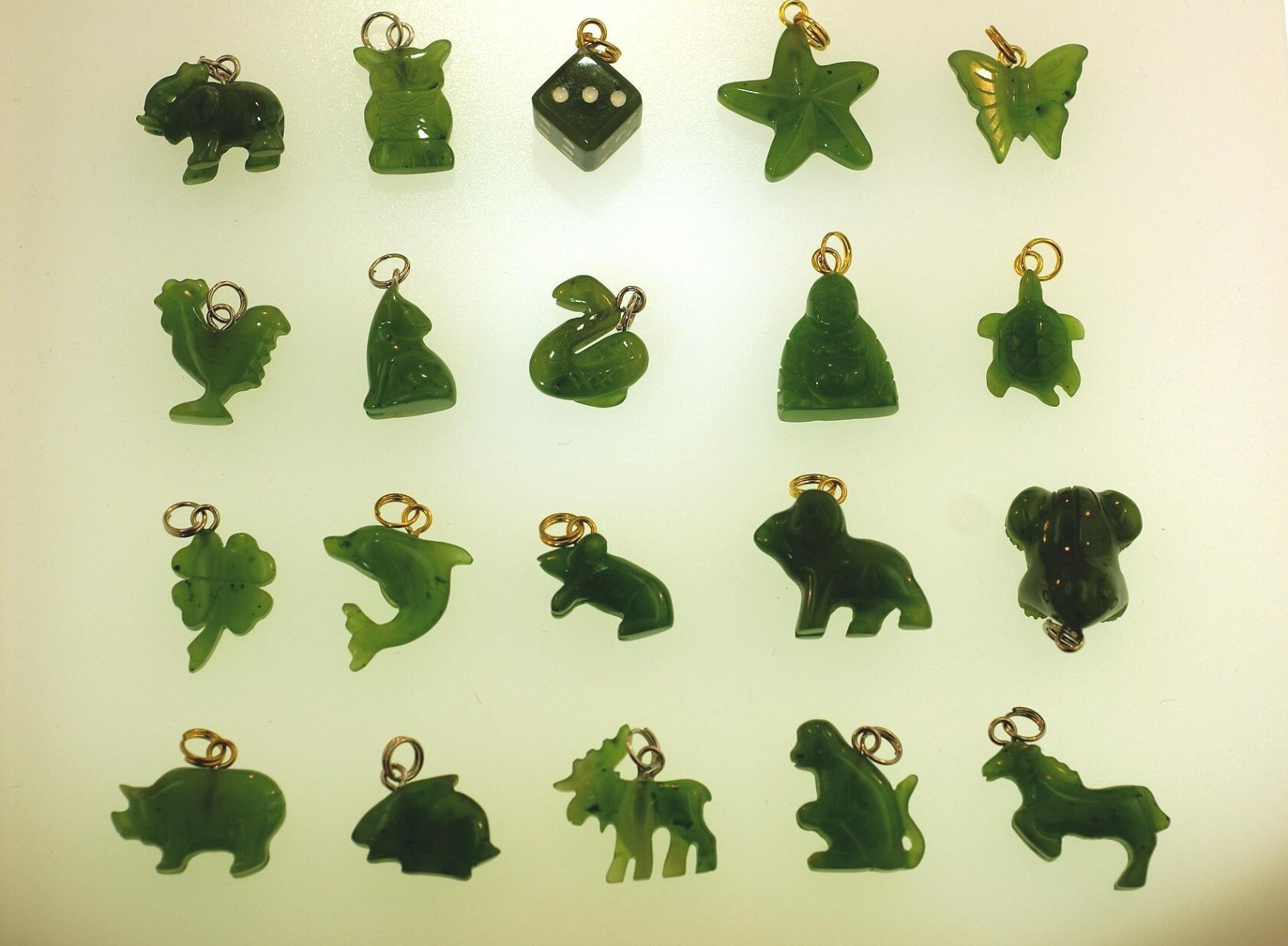 CARVED NATURAL CANADIAN NEPHRITE JADE ANIMALS ZODIAC MISCELLANEOUS CHARM PENDANT