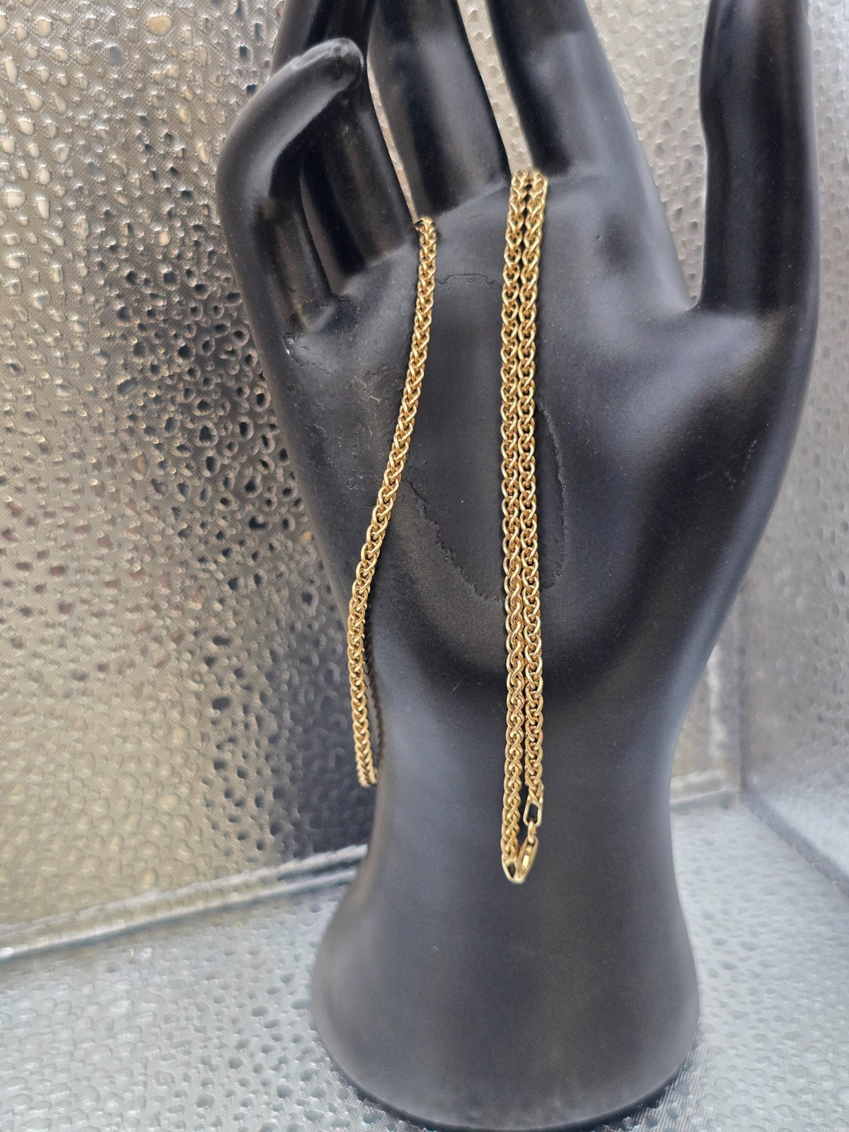 14 karat Italian Spiga link (Wheat link) chain, weighing 13.1 grams (EXJ4)
