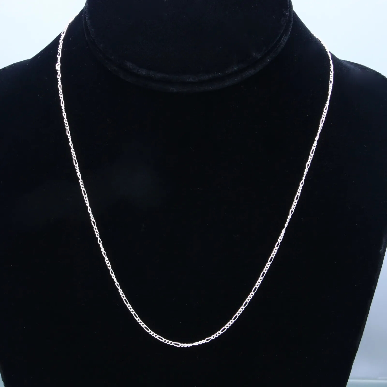 Men & Women 925 Sterling Silver 1.5MM Figaro Chain Necklace Sizes 16″-30″ Italy