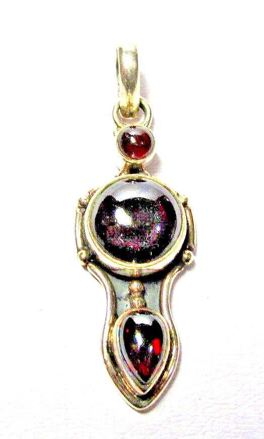 .925 Sterling Silver Red Almadine Garnet Semi Precious Stone Pendant – (#1980)