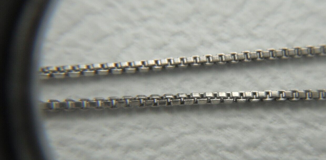 925 Teardrop Swarovski Pendant 925 1.51g Box Chain 18.5″ Spring Ring Clasp