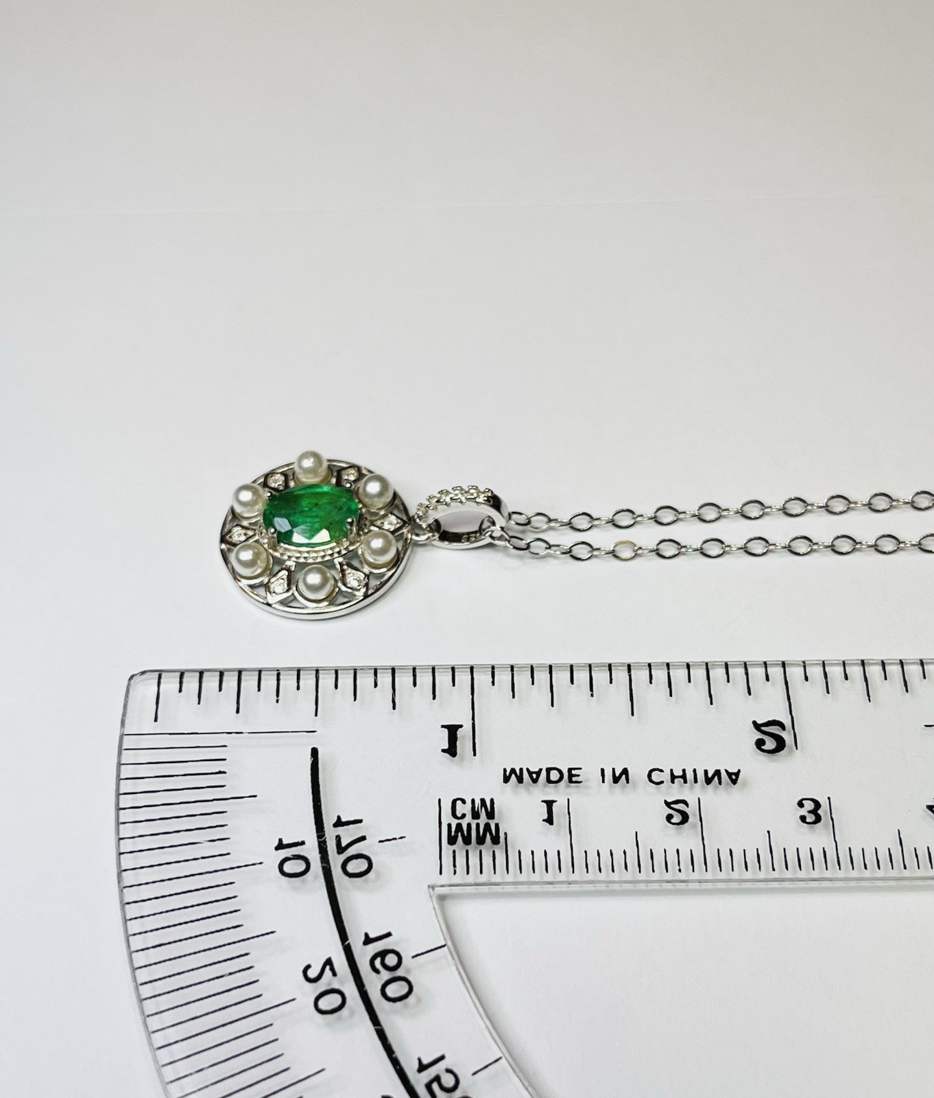 925 Sterling Silver 1.50 CTW Natural Green Emerald White Pearl Pendant Necklace