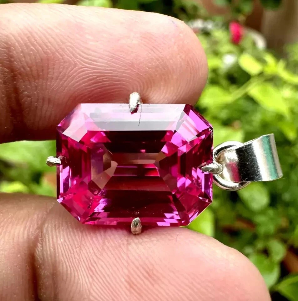 25 CT Natural Pink Emerald Sapphire Cut 925 Solid Silver Gemstone Pendant