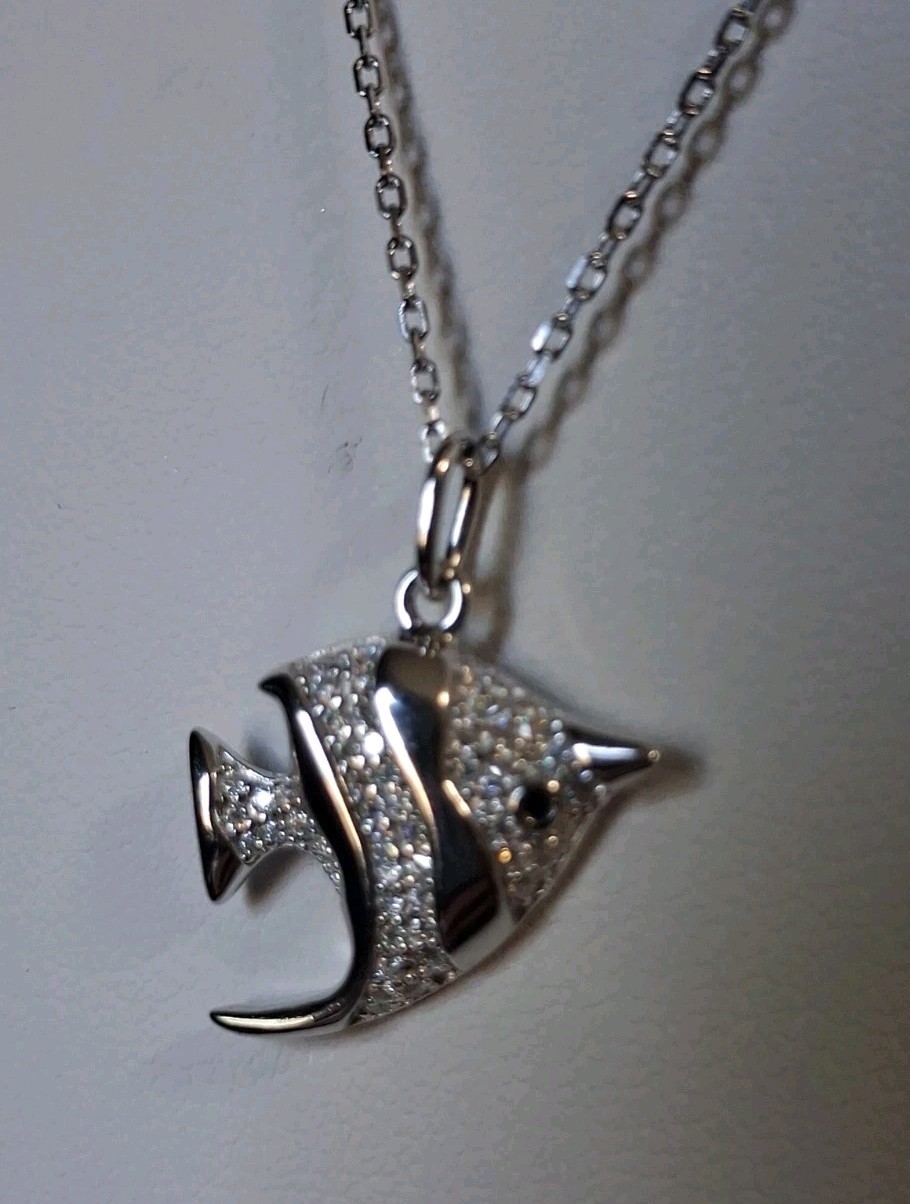 1.50 CTW Moissanite Angelfish Pendant Necklace 925 Sterling Silver 16”-18” Chain