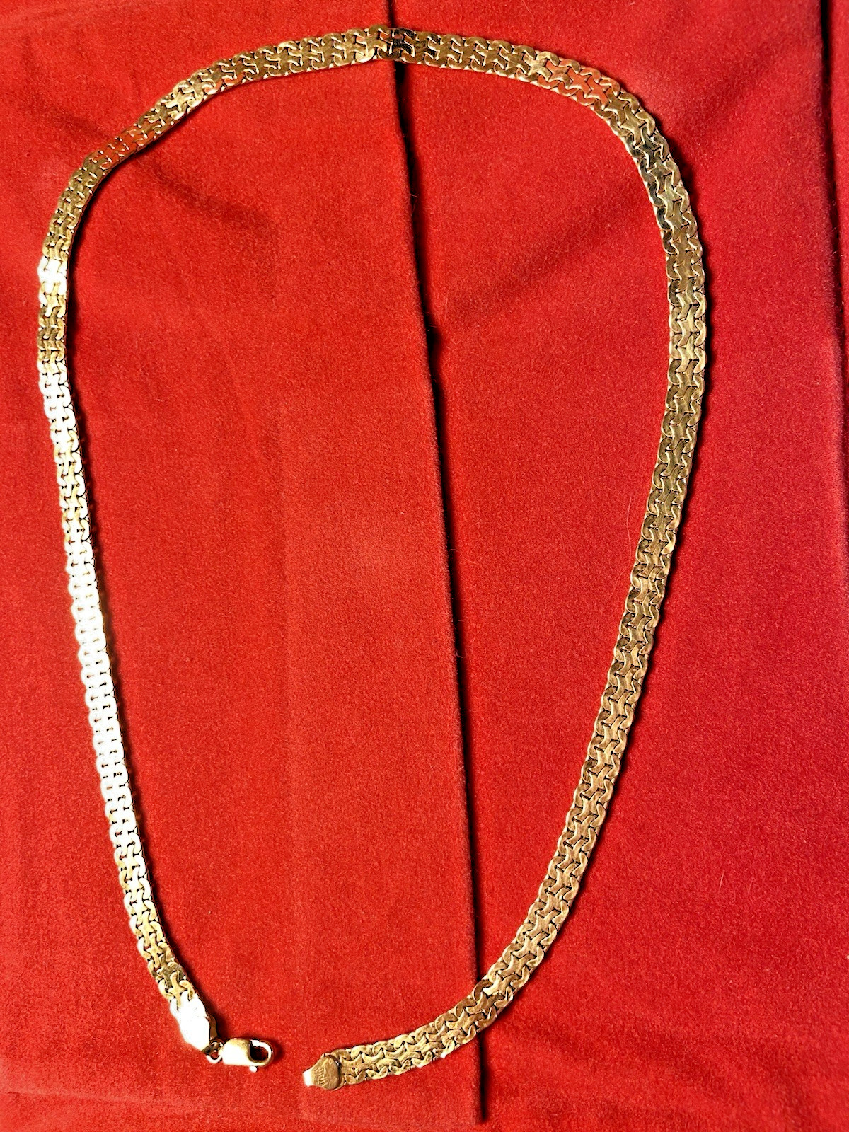 14K Yellow Gold Necklace 10 grams