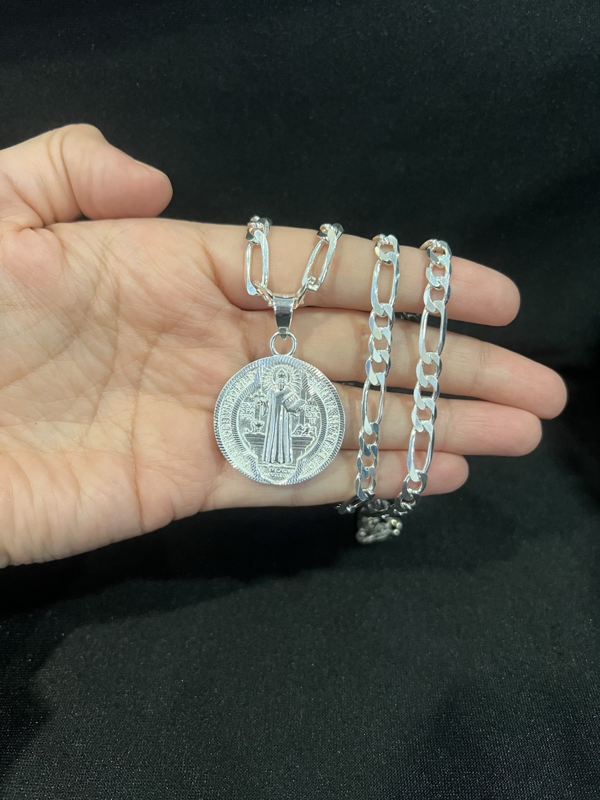 925 Sterling Silver Men Women St Benedict San Benito Medal Figaro Chain 20 24 30