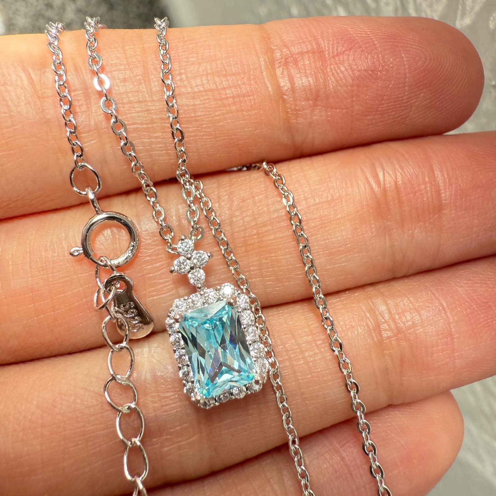 925 Sterling Silver Necklace 7x5mm Natural Aquamarine Birthstone Flower Chain
