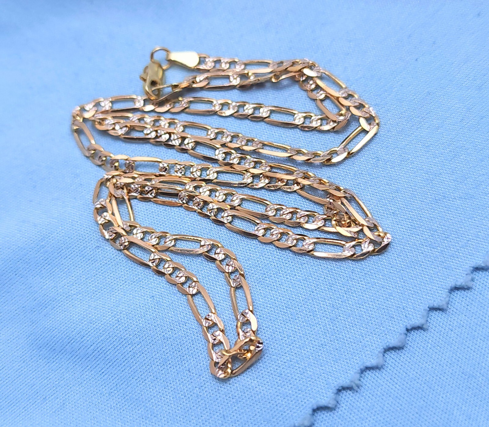 14K Two Tone Multi Color Gold Diamond Cut Figaro Link Chain Necklace 18.25″ L