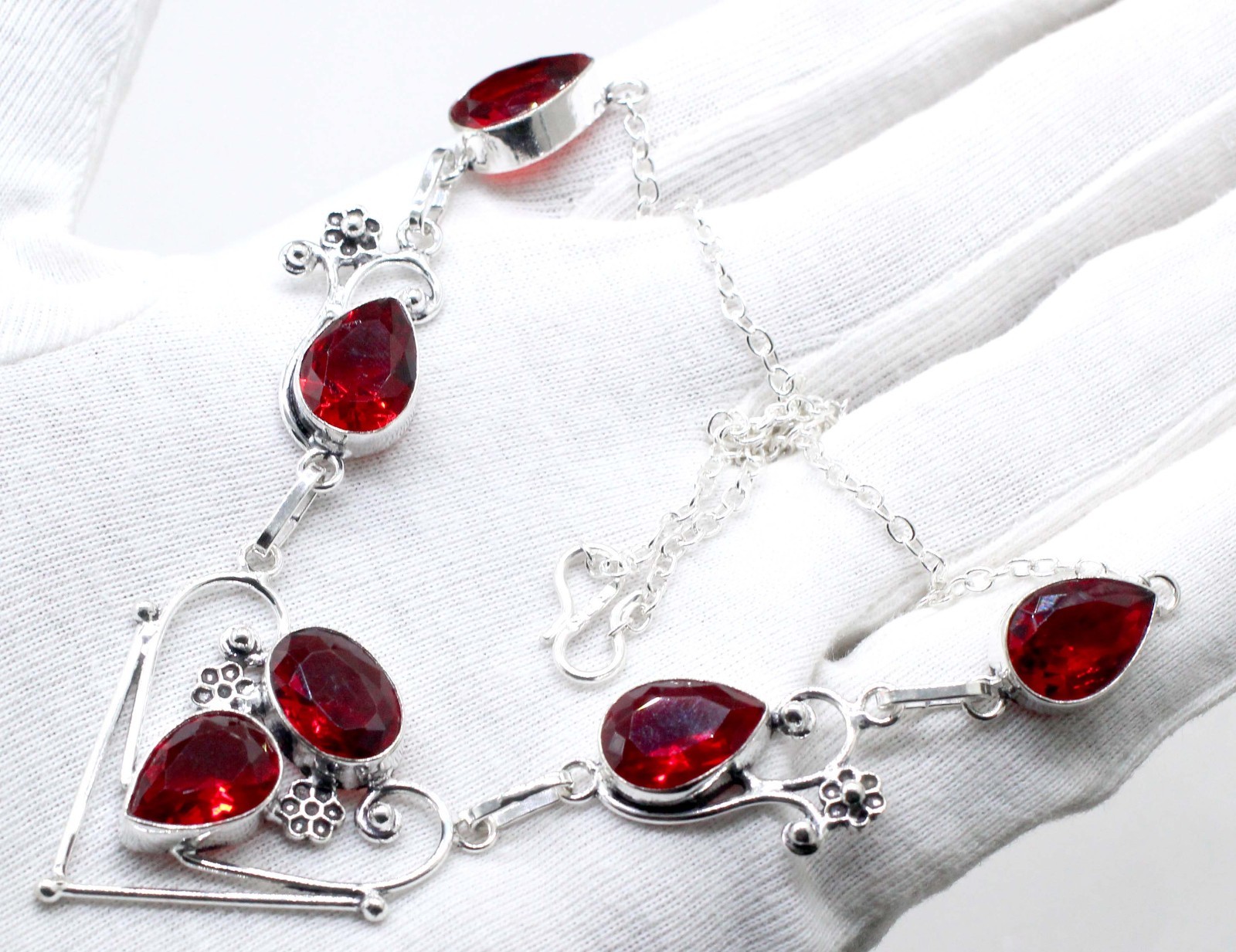 Mozambique Garnet Gemstone Handmade 925 Sterling Silver Jewelry Necklace 18″