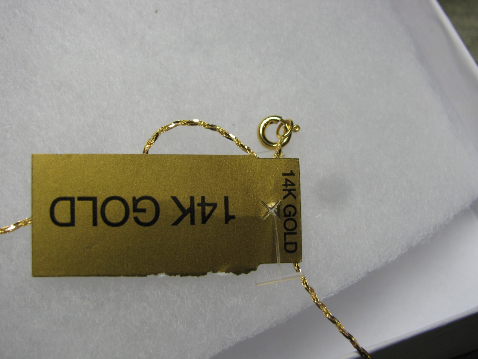 Kohl’s New with tags 14K Gold Necklace 18 inches —- KAK
