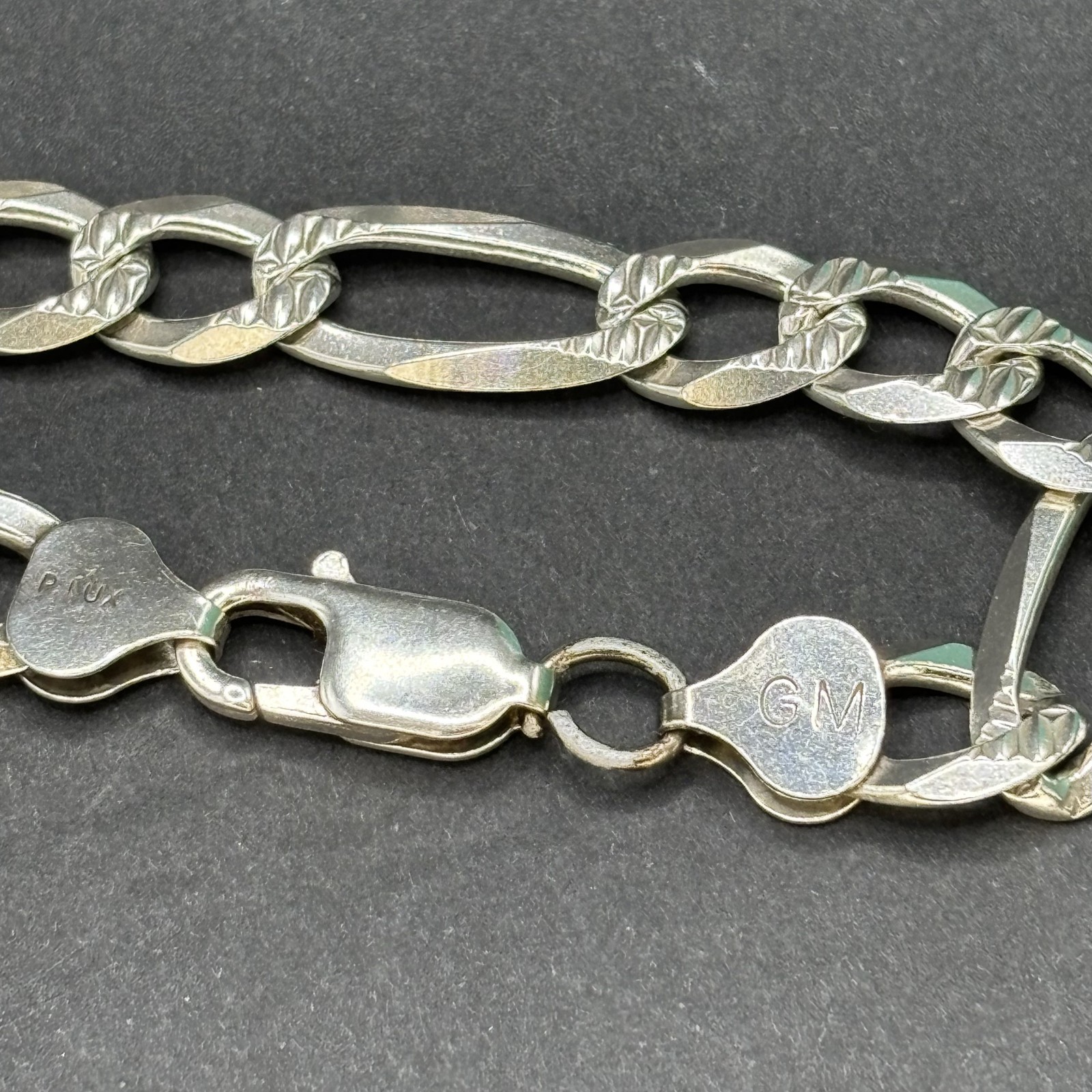 925 Sterling Silver, Figaro Link Chain, 45.2grms, 24”long, 8.0mm