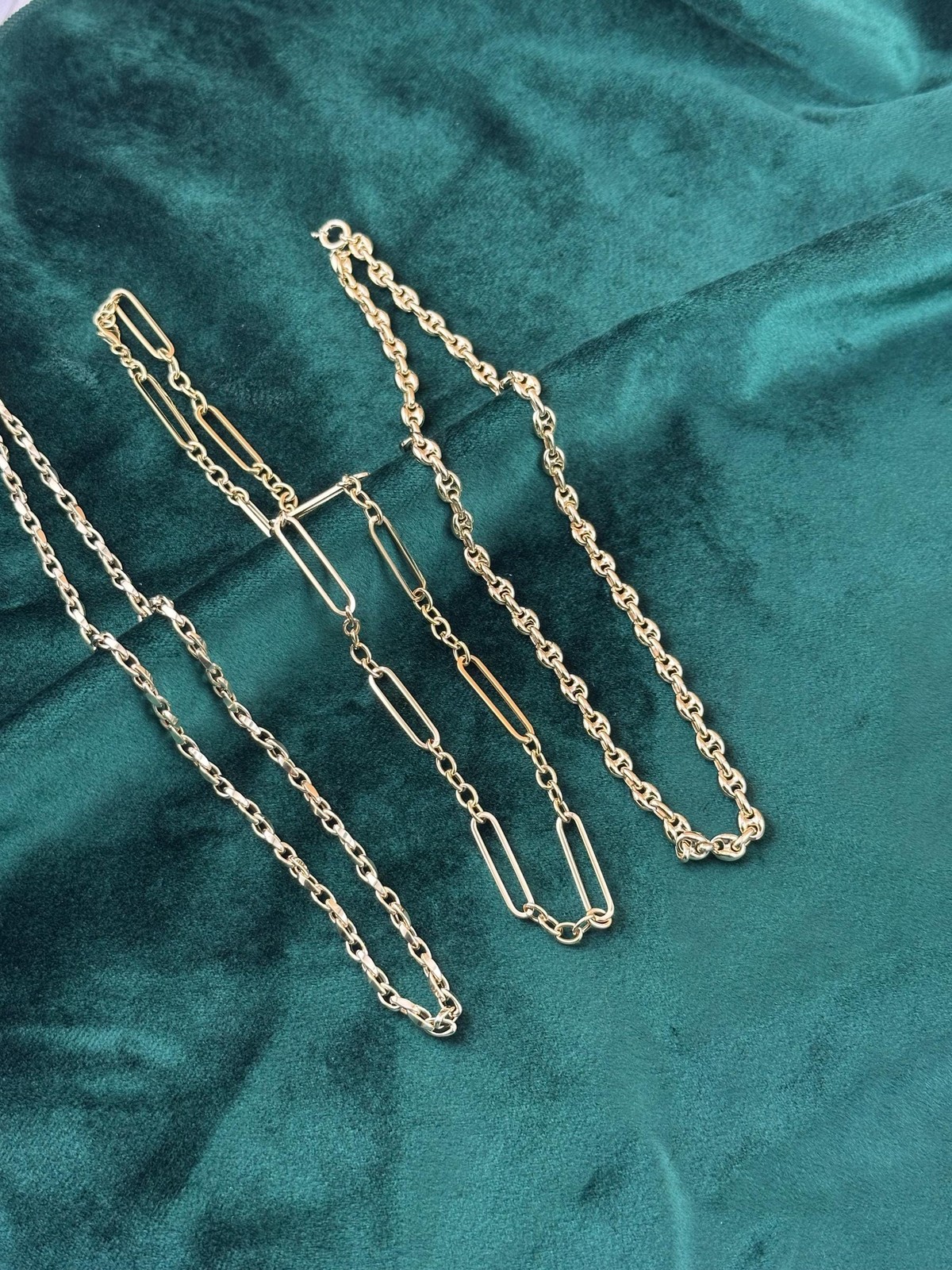14K Gold Necklace Gold Paperclip Oval Link Hollow Lightweight