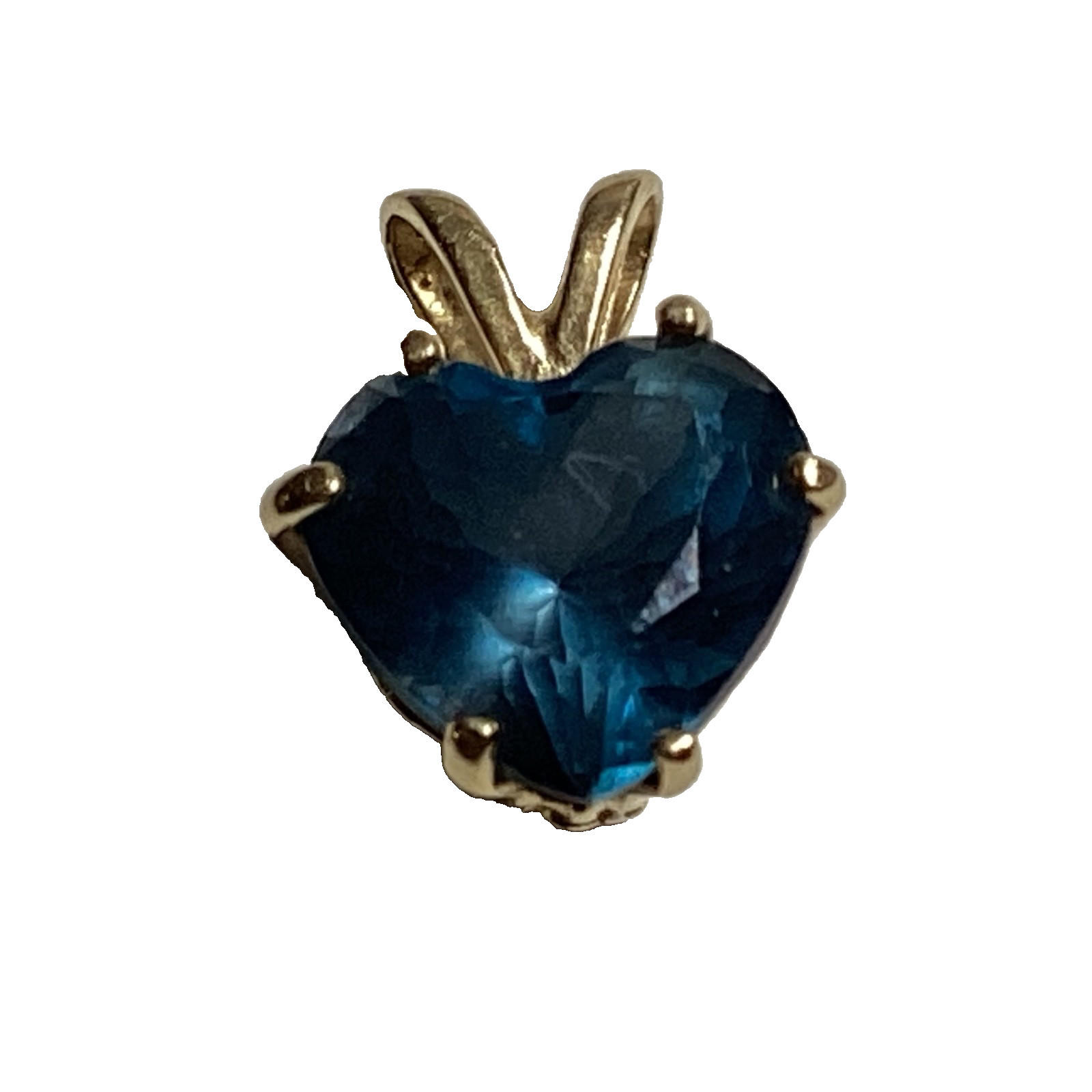 14Kt Gold 8mm Heart London Blue Topaz Gemstone 1/2″ x 1/3″Inch Pendant