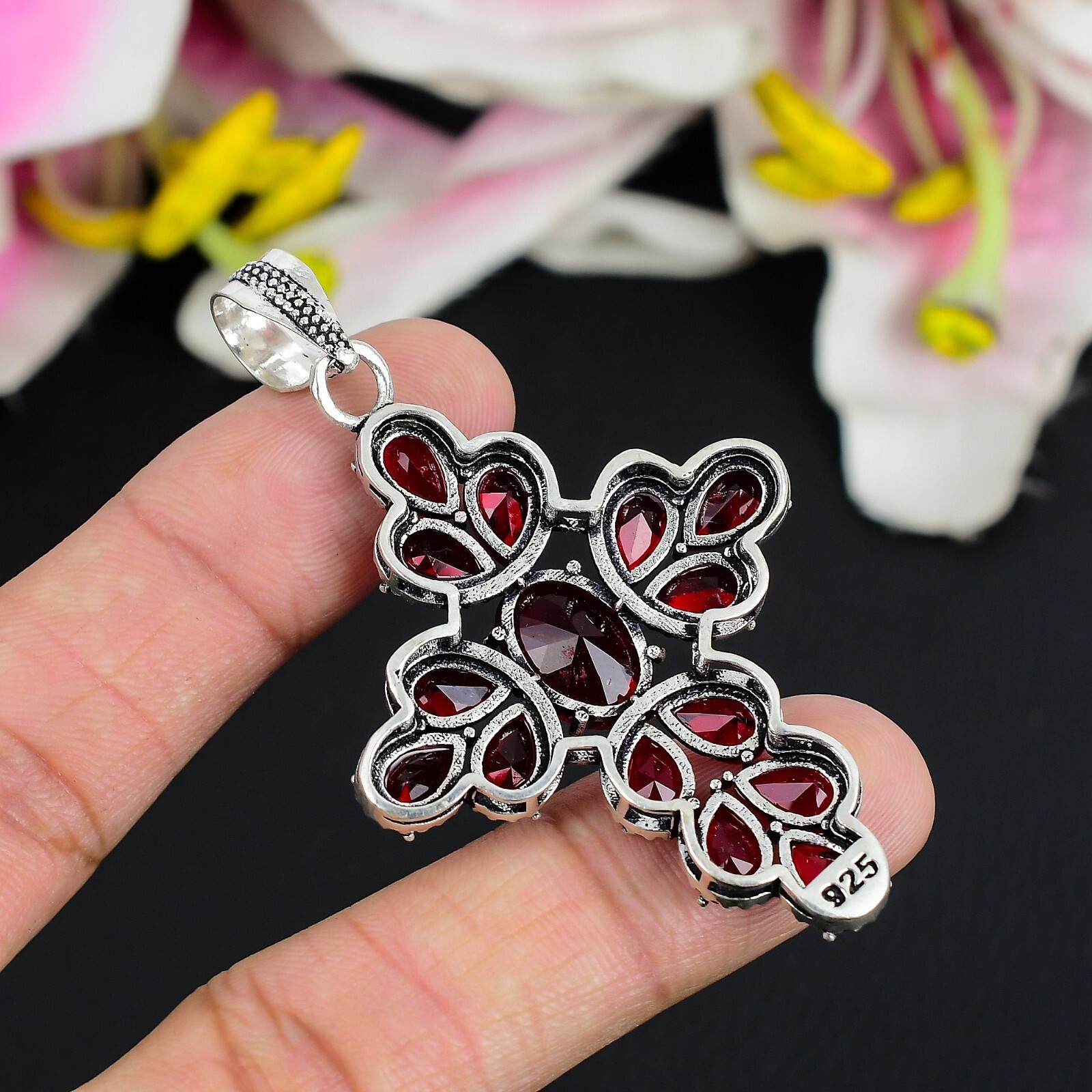 Red Garnet Gemstone handmade Antique 925 Sterling Silver Jewelry Pendant