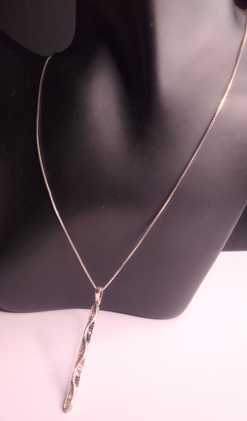 925 Sterling Silver Ribbon Twist Vertical Bar Pendant Necklace 18″ Dainty 4.82g