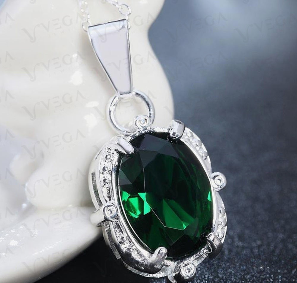 7ct Oval Cut Natural Green Emerald & Diamond Pendant 18k White Gold Plated