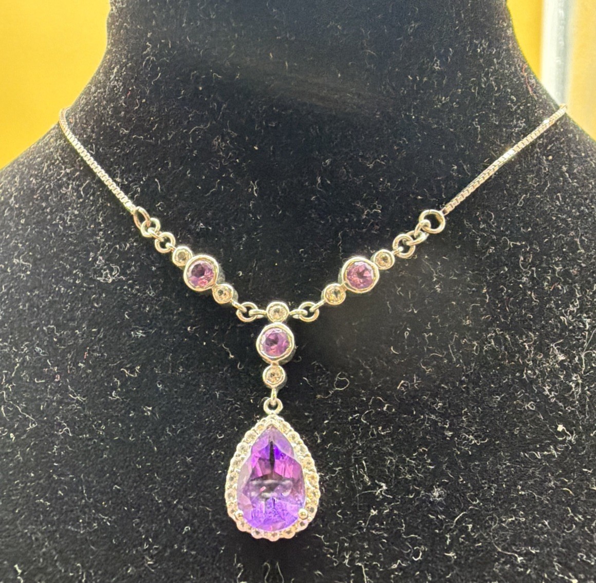 Beautiful Faceted Amethyst Teardrop Pave Halo Vintage Sterling Necklace 18”!