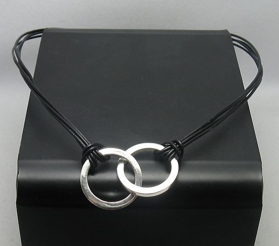 Sterling Stylish Silver Necklace 925 Circle Natural Leather New Handmade Empress