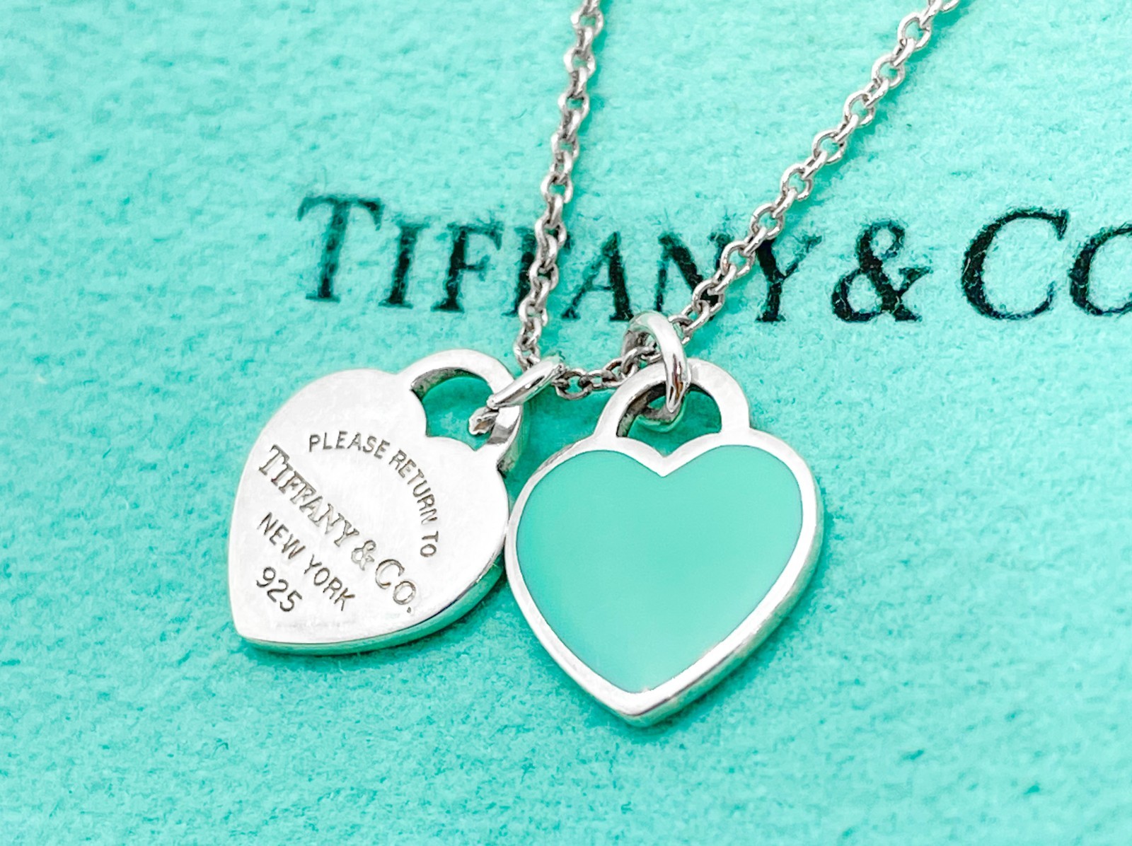 Tiffany & Co. Return to Tiffany Mini Blue Double Heart Pendant Necklace 16″