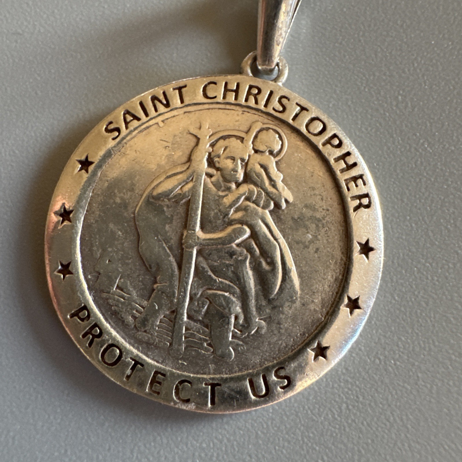 Sterling Silver 925 Saint Christopher Pendant & 20” 1.5mm Figaro Chain Necklace