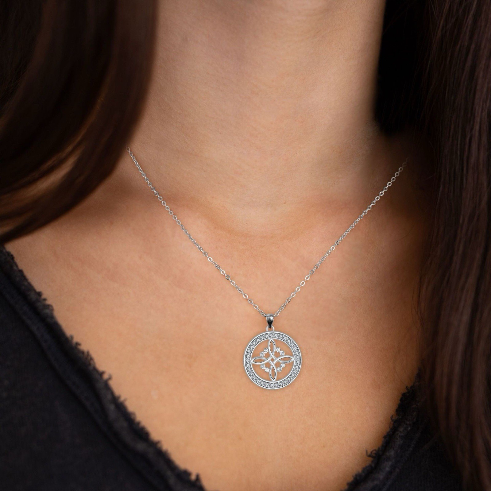 Celtic Trinity Knot Pendant Necklace – 925 Sterling Silver – Round Triquetra