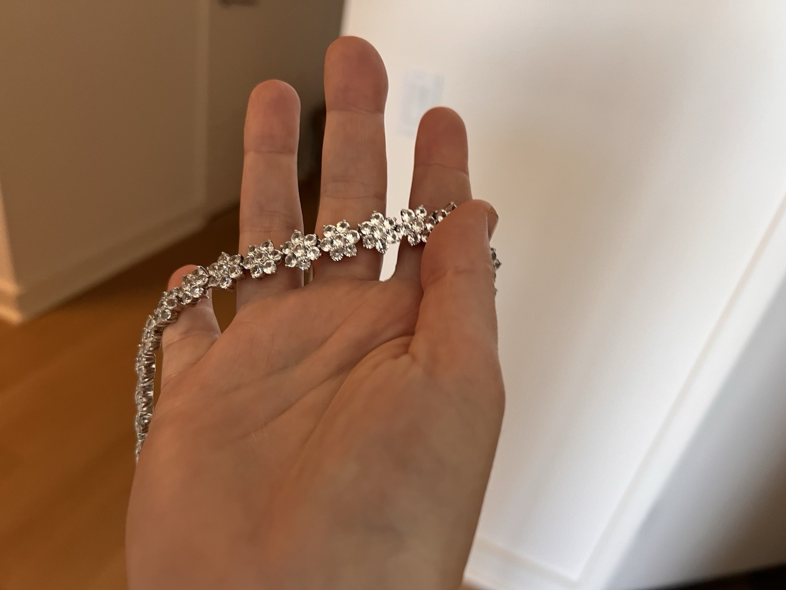 Dorsey Marguerite – Original Size Lab-Grown White sapphire Collar Necklace 16 In
