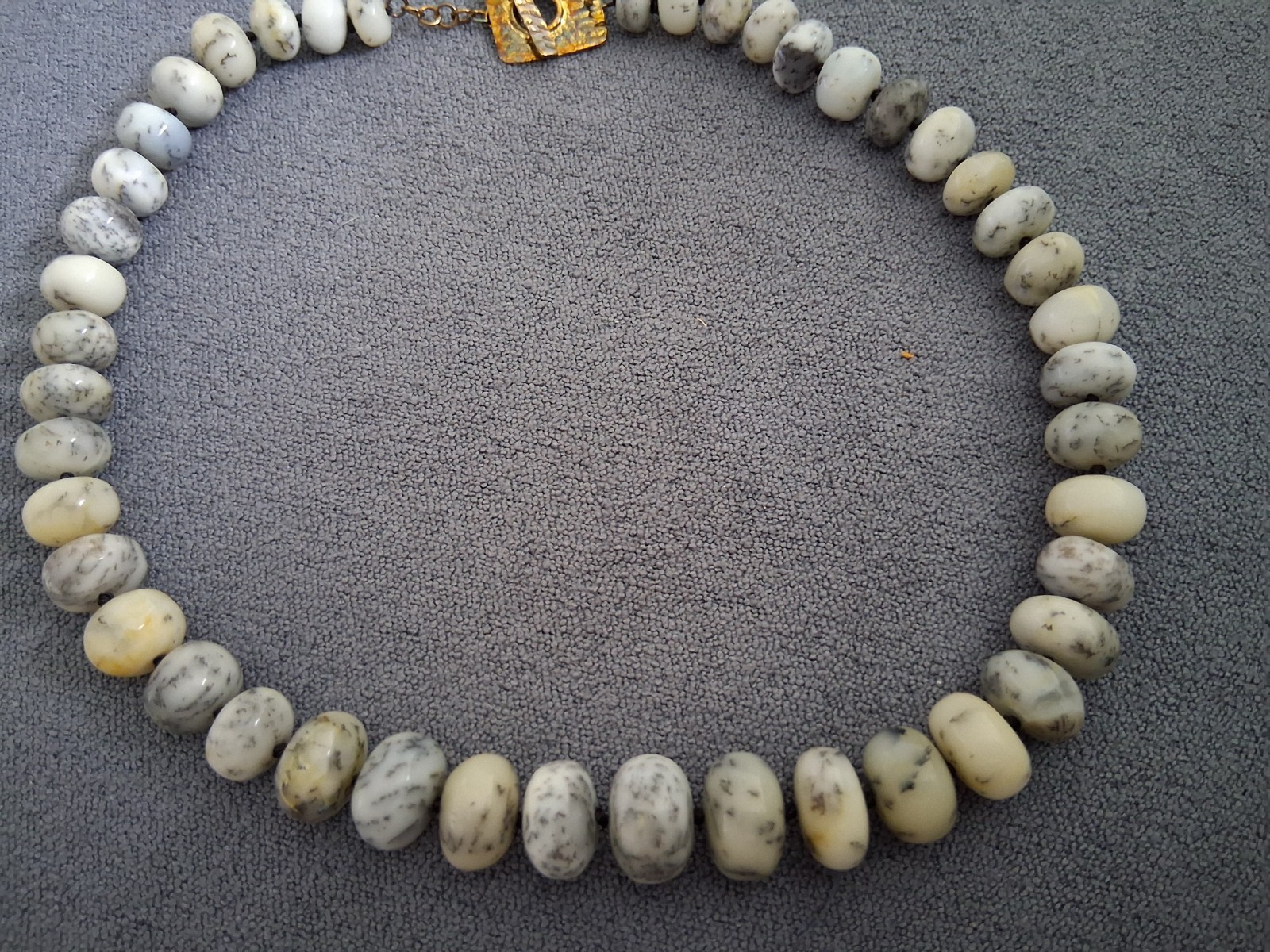 Carol Brodie – Beaded – 18 inch -necklace – Excellent Condition