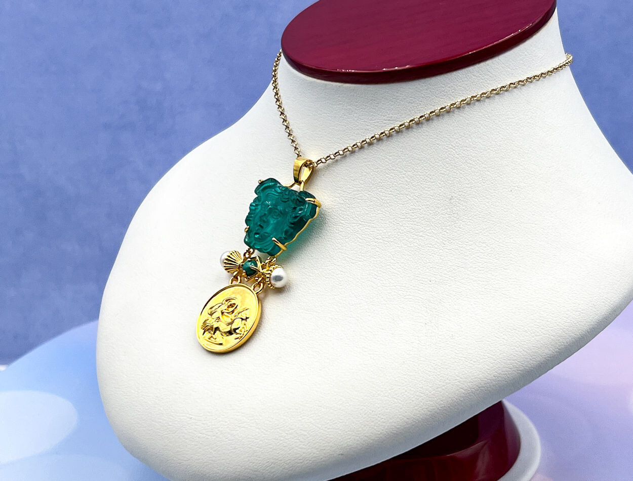 TAGLIAMONTE (2179P) 925SS/YGP Venetian Cameo Pendant *Malachite, Pearls*Reg.$200