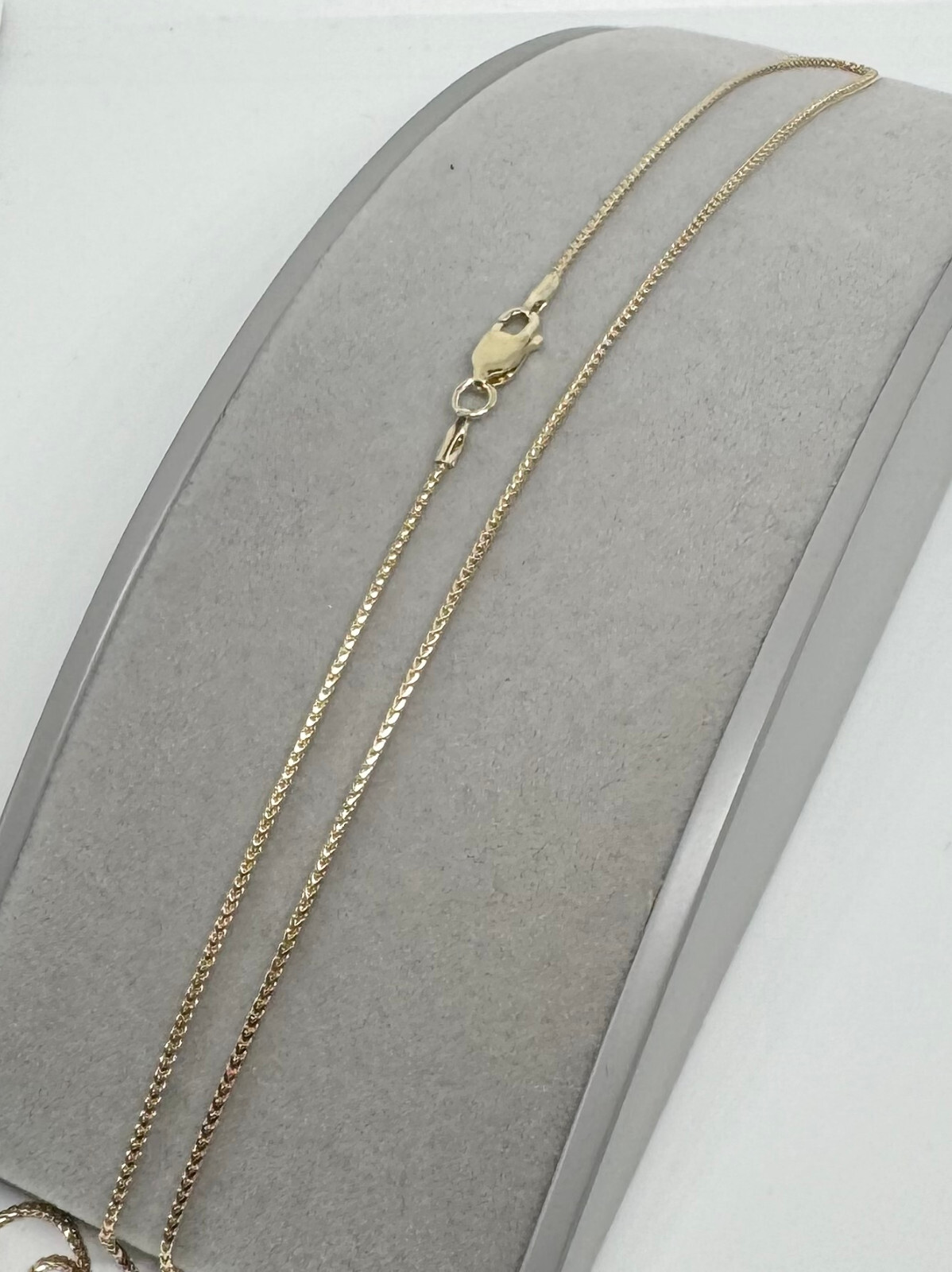 9ct Yellow Gold Solid Franco 1mm 28″ / 70cm Neck Chain (GFR35)