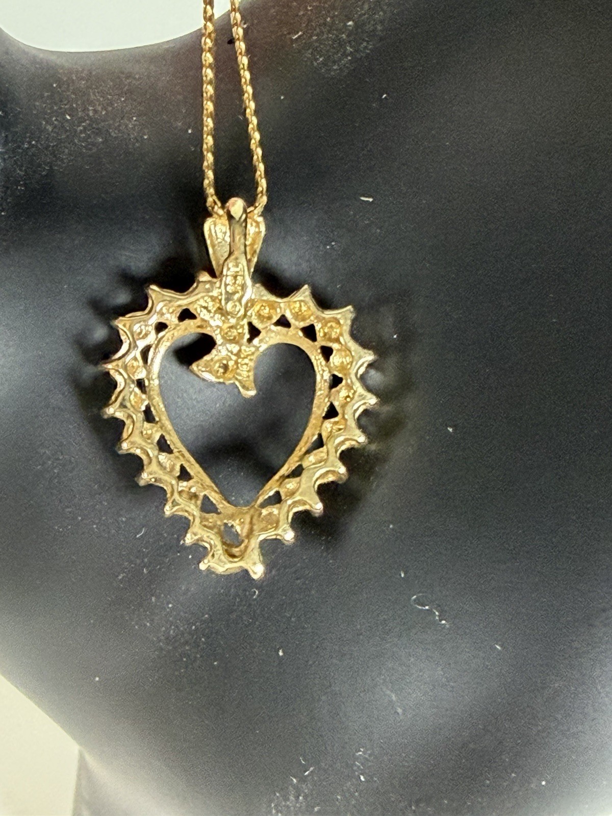 VTG JCM 10K Yellow Gold Natural Diamond Open Heart Pendant 19″ 14k Necklace