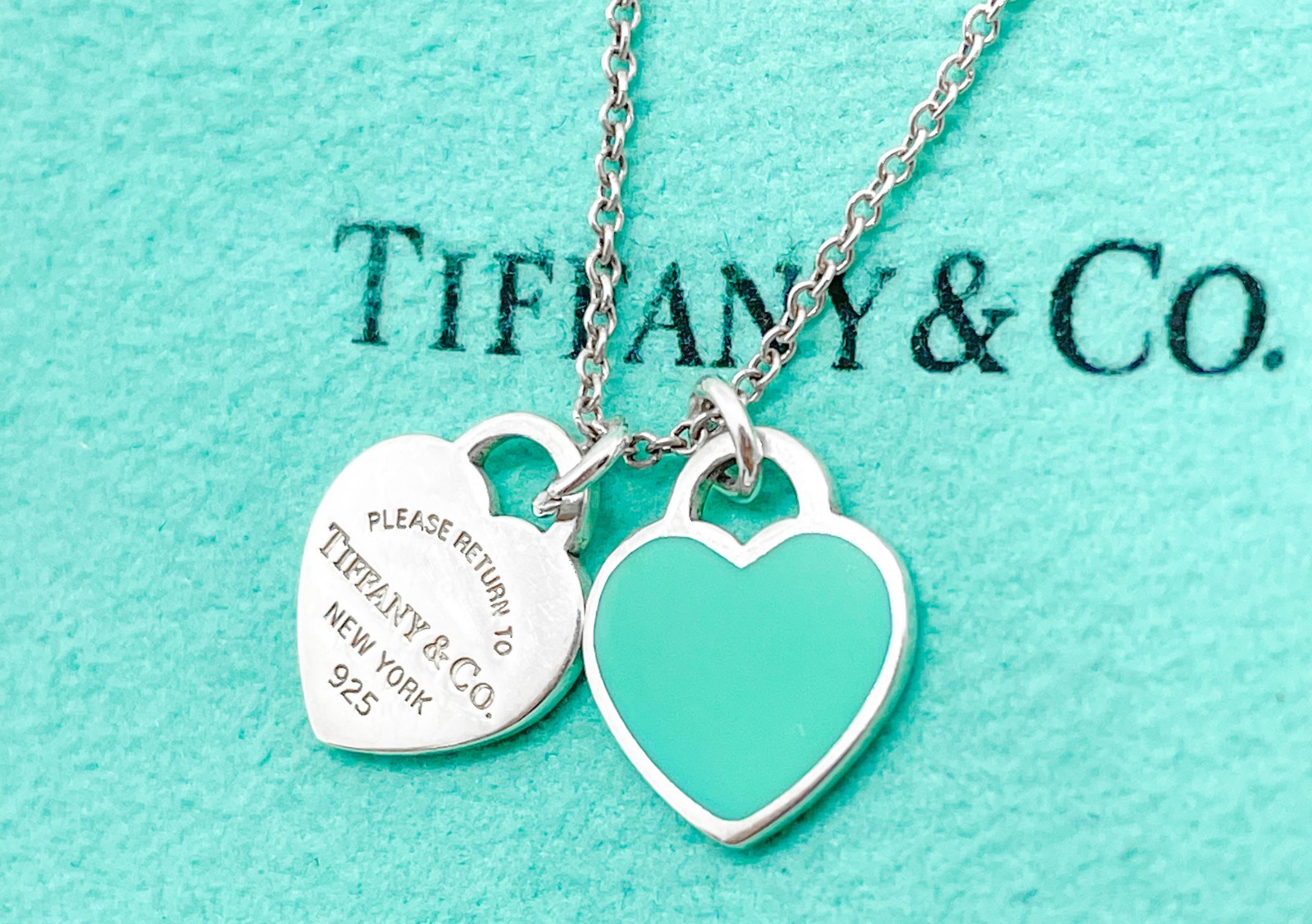 Tiffany & Co. Return to Tiffany Mini Blue Double Heart Pendant Necklace 16″