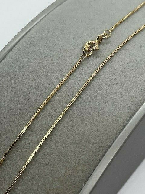 9ct Yellow Gold 1mm Box Venetian Link Chain 28″ / 70cm Chain (G53V)