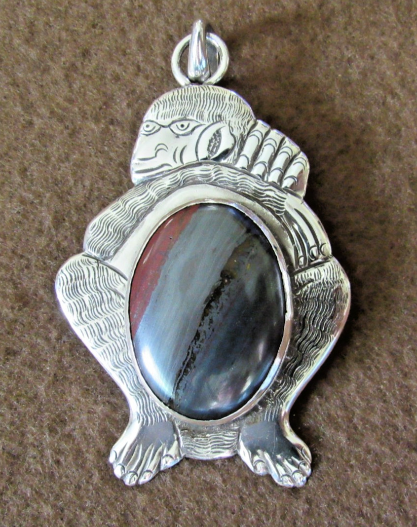Sterling Silver 925 Monkey Pendant Banded Black Agate 34.7 Gram Polished Jewelry
