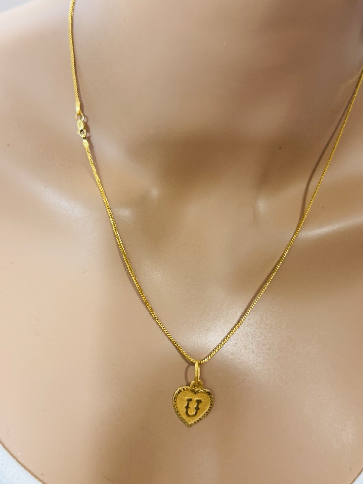 Rare 22K 916 Real Gold Two Set of Pendant U Heart & Round 5.2g