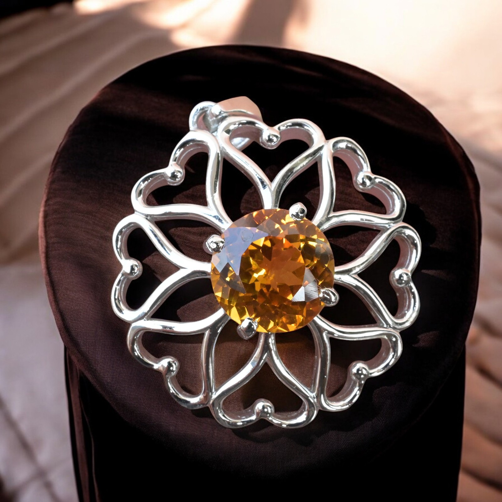 Certified Orange Sapphire 32 Ct Flower Shape Pendant 925 Sterling Silver MG002