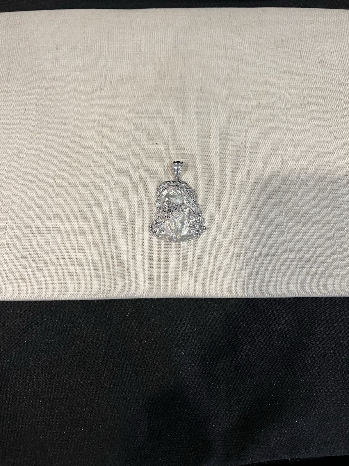 925 Sterling Silver Mens Womens God Jesus Face Head Sagrada Corazon Pendant