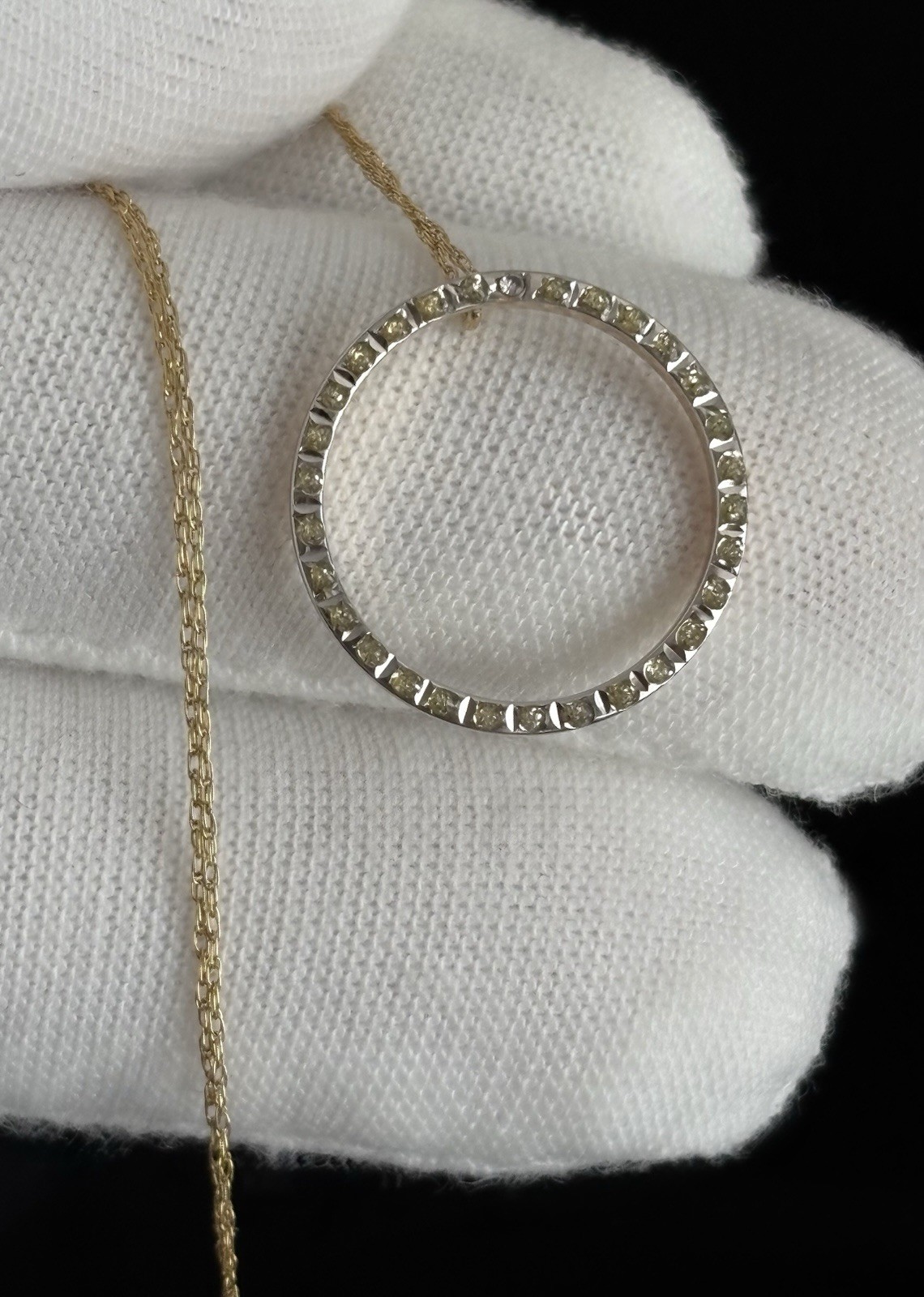 14k Yellow and White Gold Round Circle Pendant 18” Chain Necklace Designer SLC