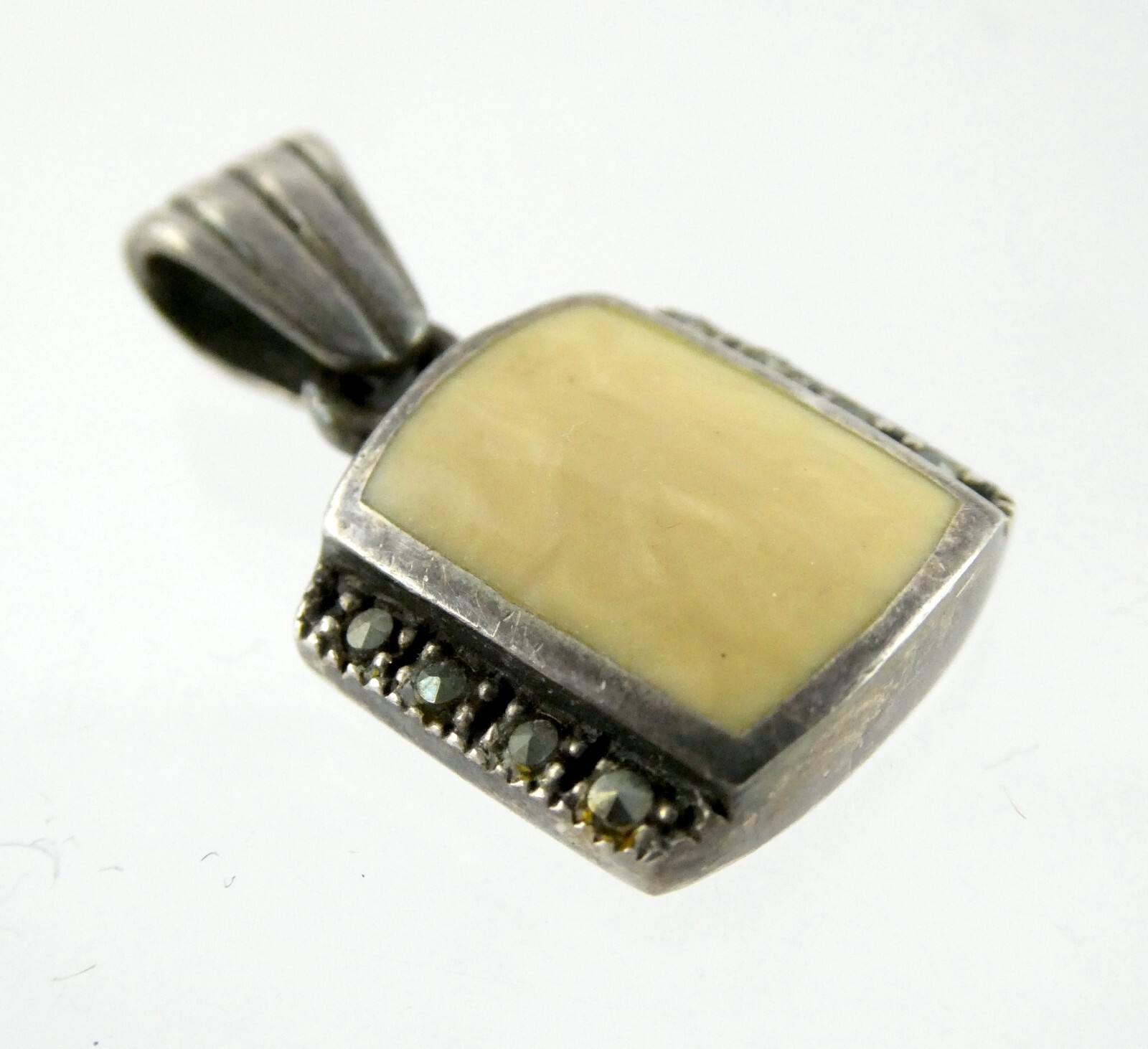 Sterling Silver Cream Enamel and Marcasite Studded Pendant 925 3.7g 7/8 Inches
