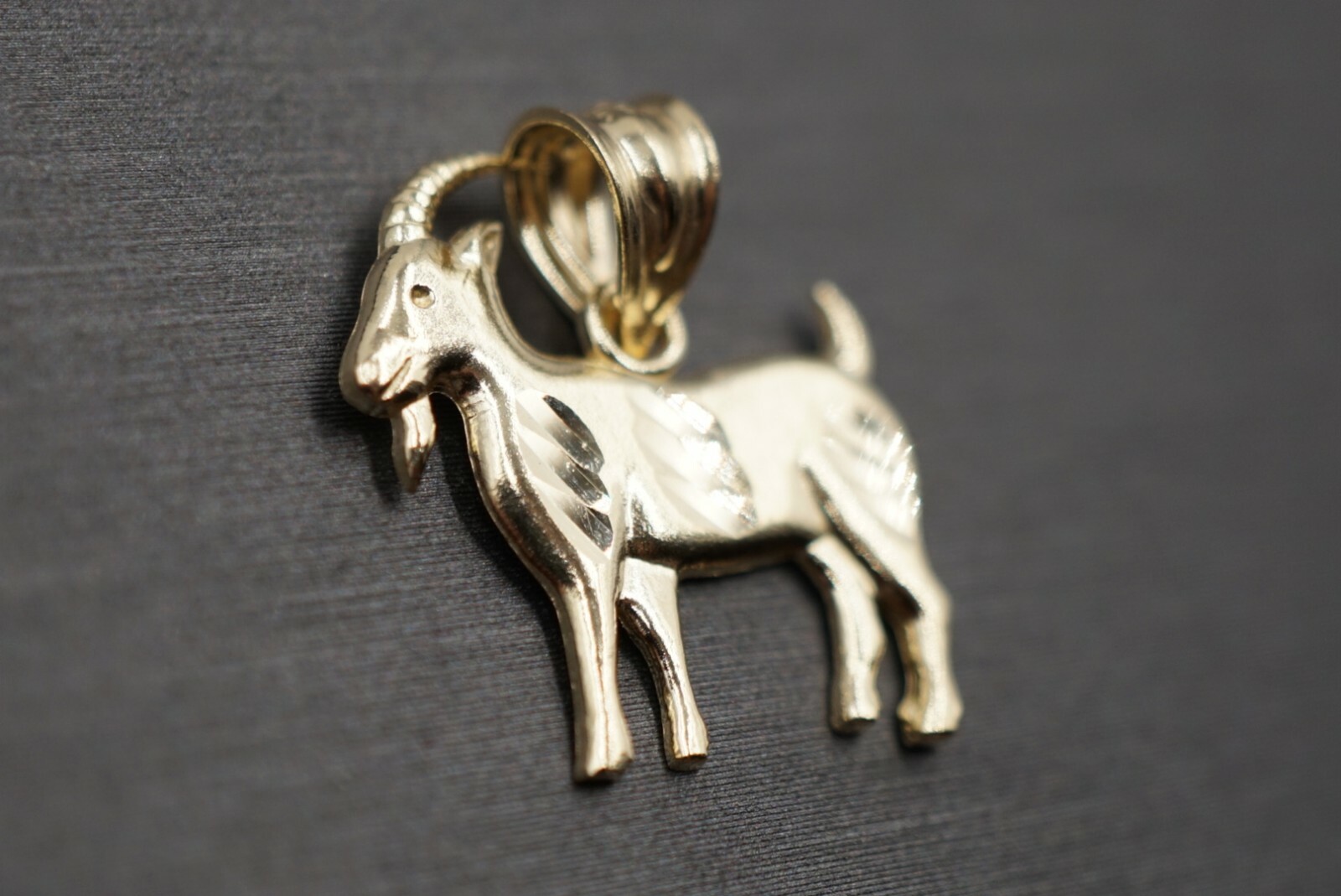 10K Solid Yellow Gold 0.75″ Small Goat Charm Pendant.