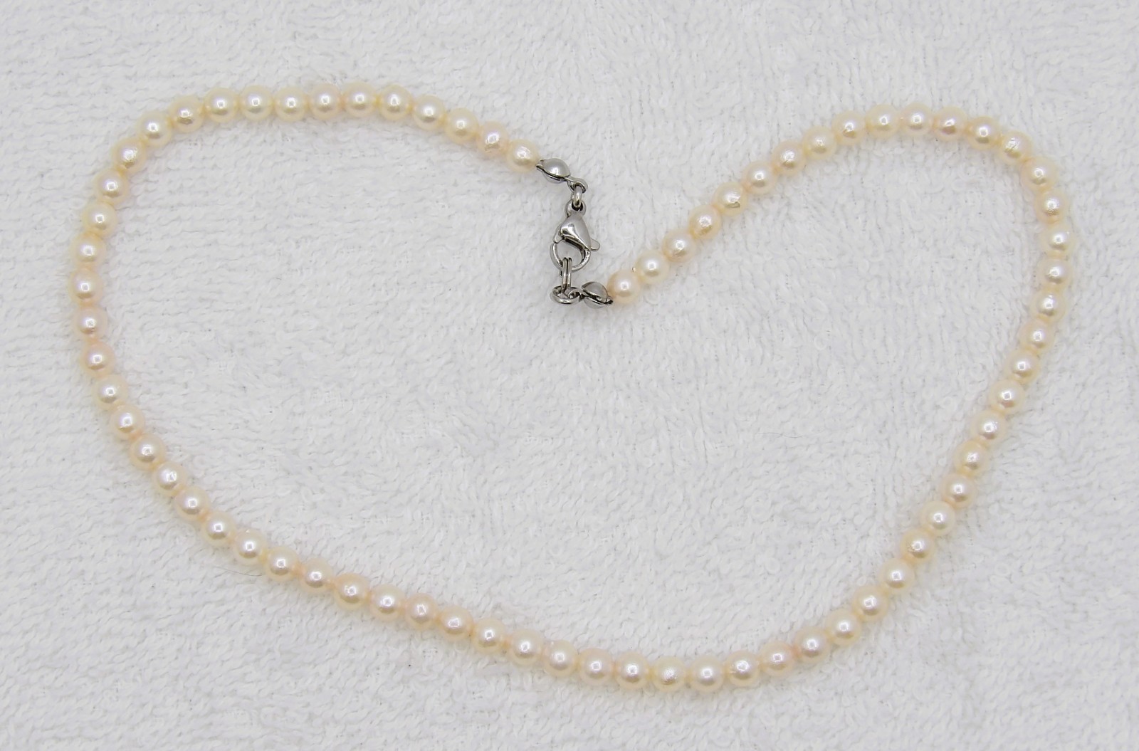 14″ inches White Akoya Near Round Genuine Pearl Necklace Woman Jewelry NK825
